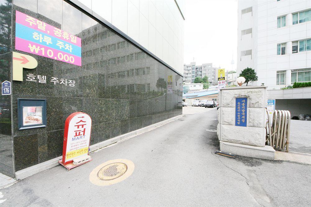 Guesthouse Myeongdong 2 Сеул Екстериор снимка