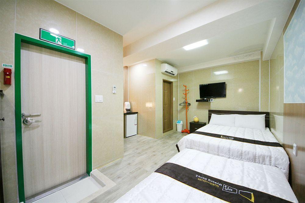 Guesthouse Myeongdong 2 Сеул Екстериор снимка