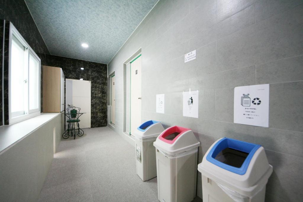 Guesthouse Myeongdong 2 Сеул Екстериор снимка
